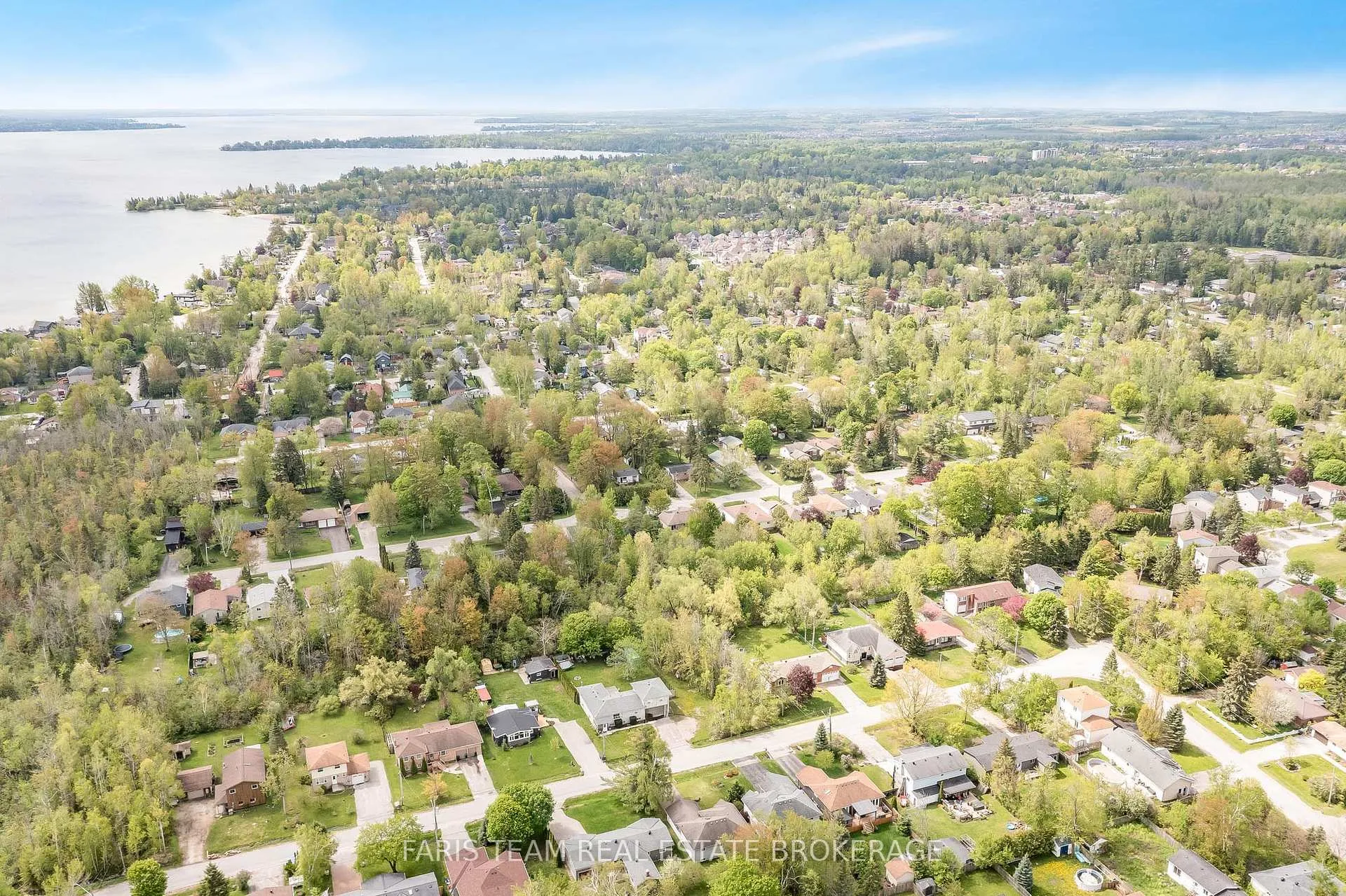 Photo 42 of 704 Trinity Street, Innisfil, Alcona — HOMEH
