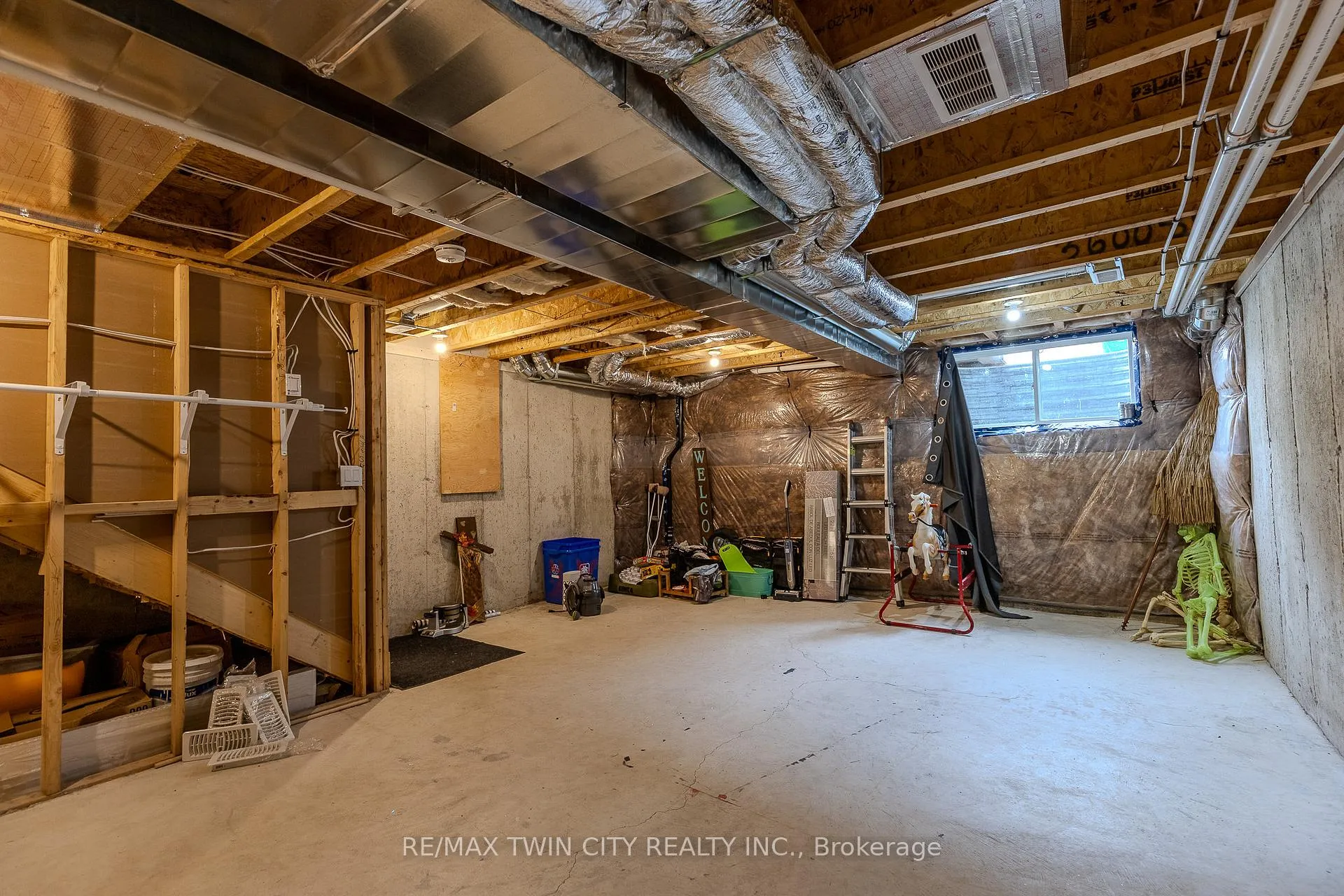 Photo 14 of 77 Wilkinson Avenue, Cambridge — HOMEH