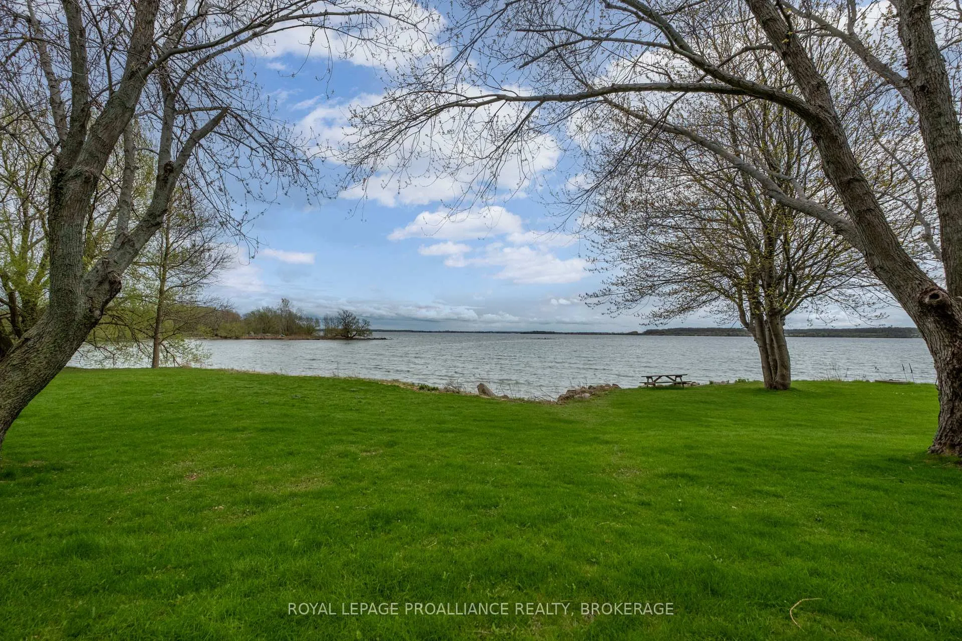Photo 39 of 4205 Highway 96, Frontenac Islands, The Islands — HOMEH