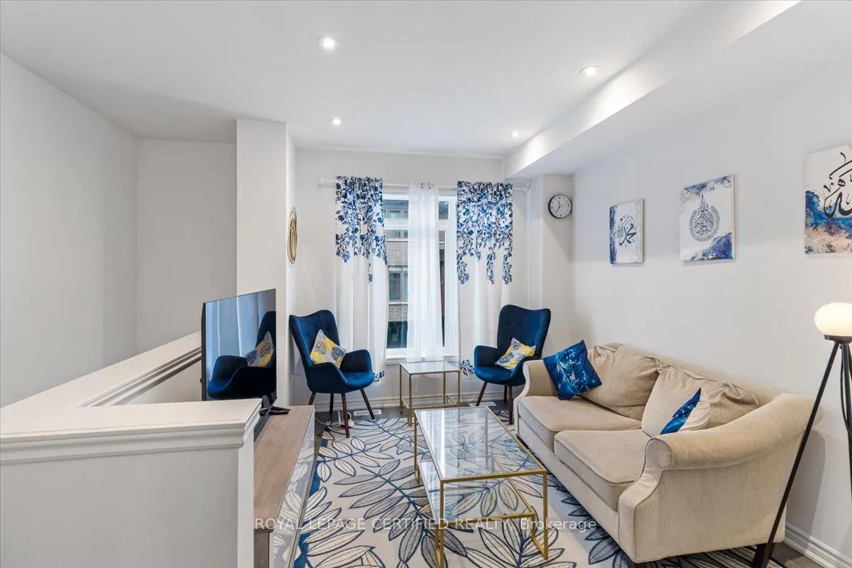 Photo 5 of Unit 25, 61 Soho Street, Hamilton, Stoney Creek Mountain — HOMEH