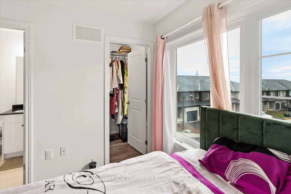 Photo 13 of Unit 25, 61 Soho Street, Hamilton, Stoney Creek Mountain — HOMEH