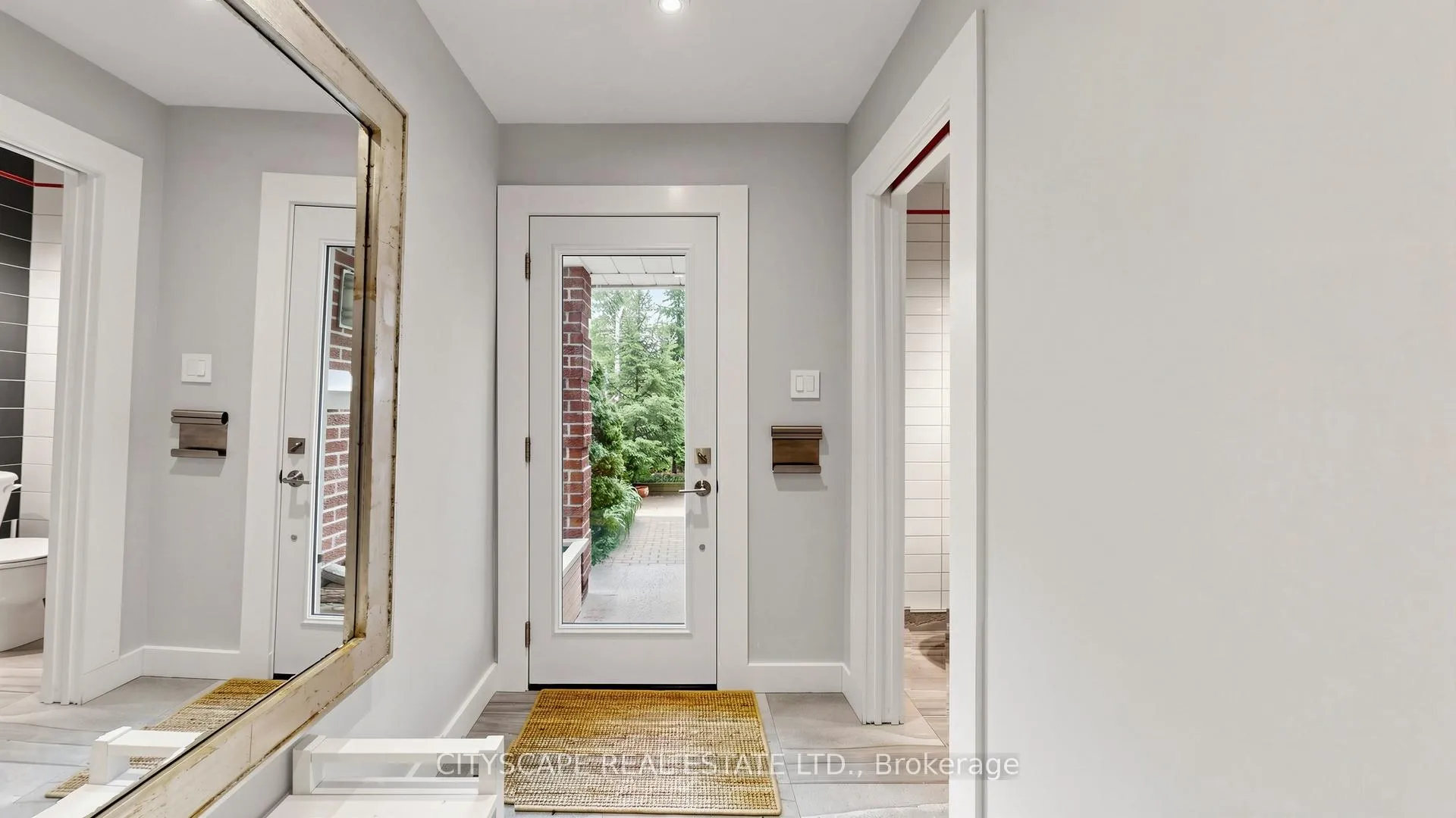 Photo 3 of 221 Bufford Drive, Brampton, Brampton South — HOMEH