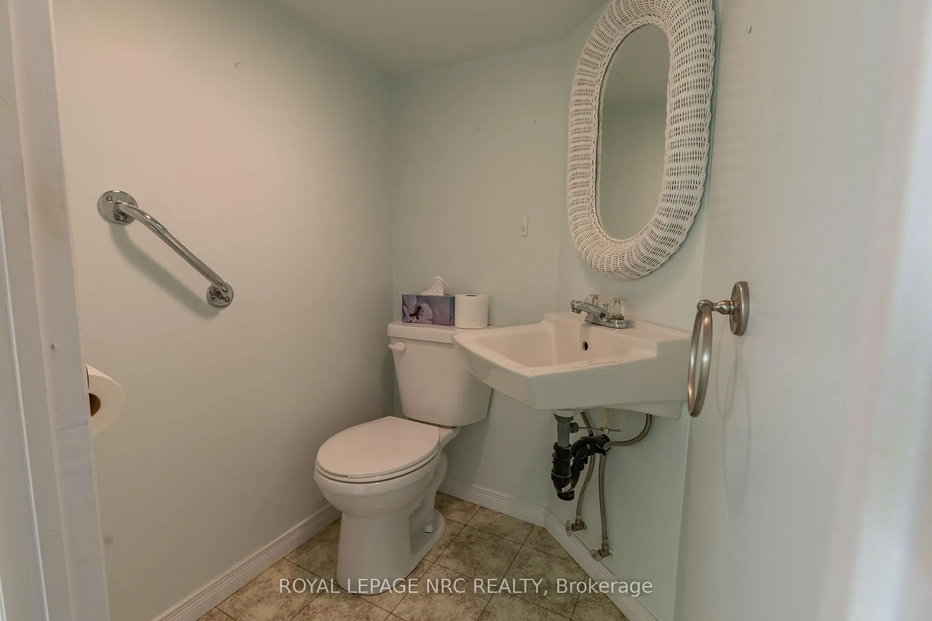 Photo 39 of 155 Knoll Street, Port Colborne, Main Street — HOMEH