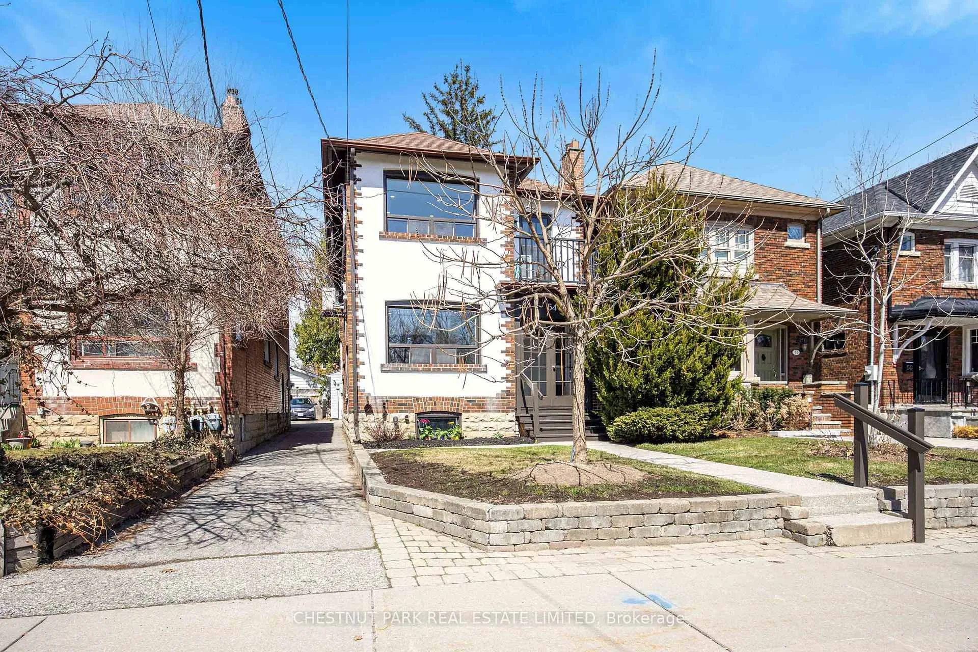 Photo 1 of Unit Upper, 54 Mcnairn Avenue, Toronto, Bedford Park-Nortown — HOMEH