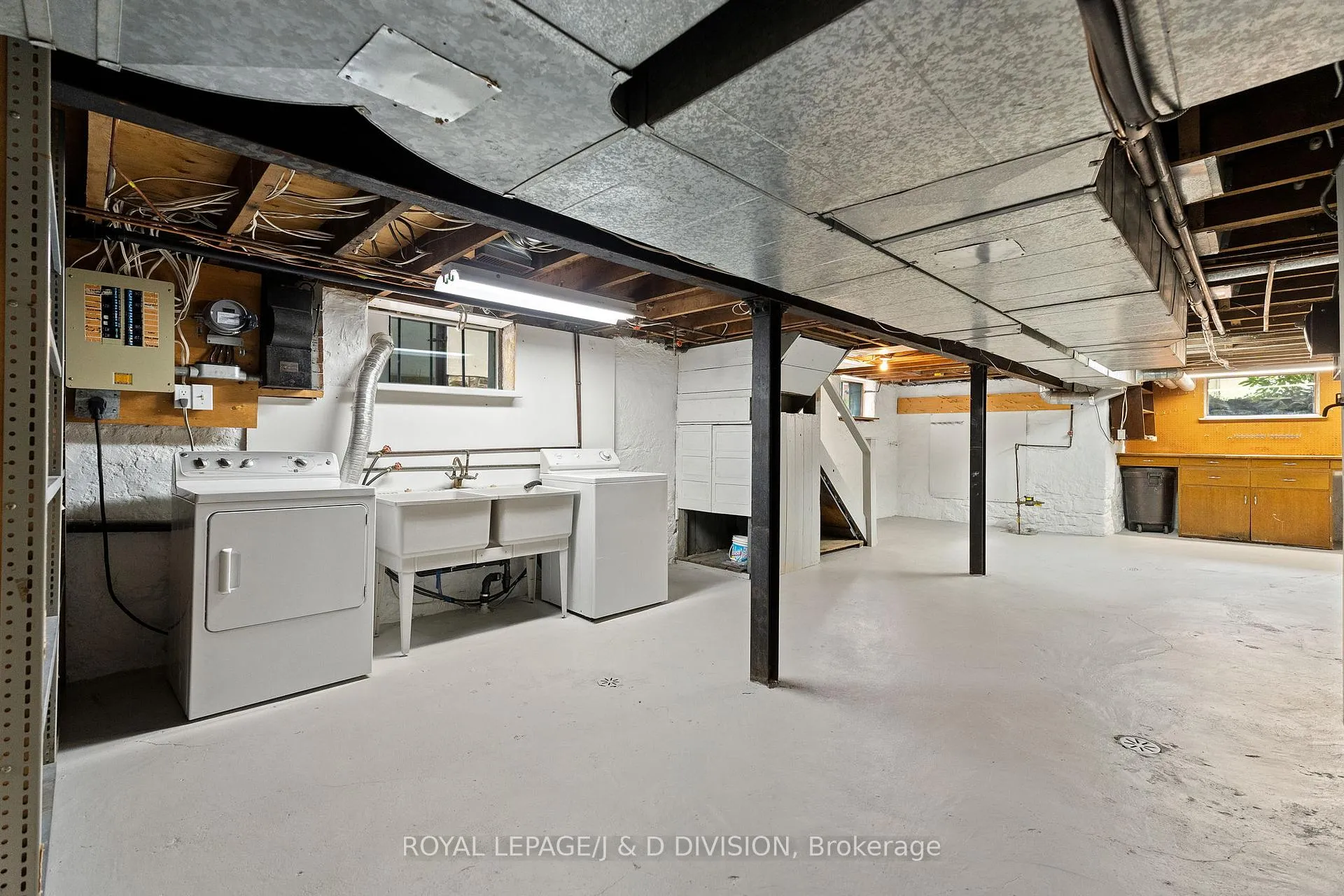 Photo 30 of 183 Hudson Drive, Toronto, Rosedale-Moore Park — HOMEH