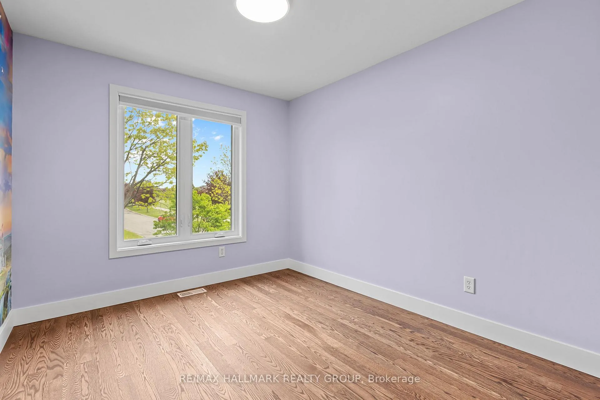 Photo 23 of 2106 Liska Street, Ottawa, Avalon East — HOMEH