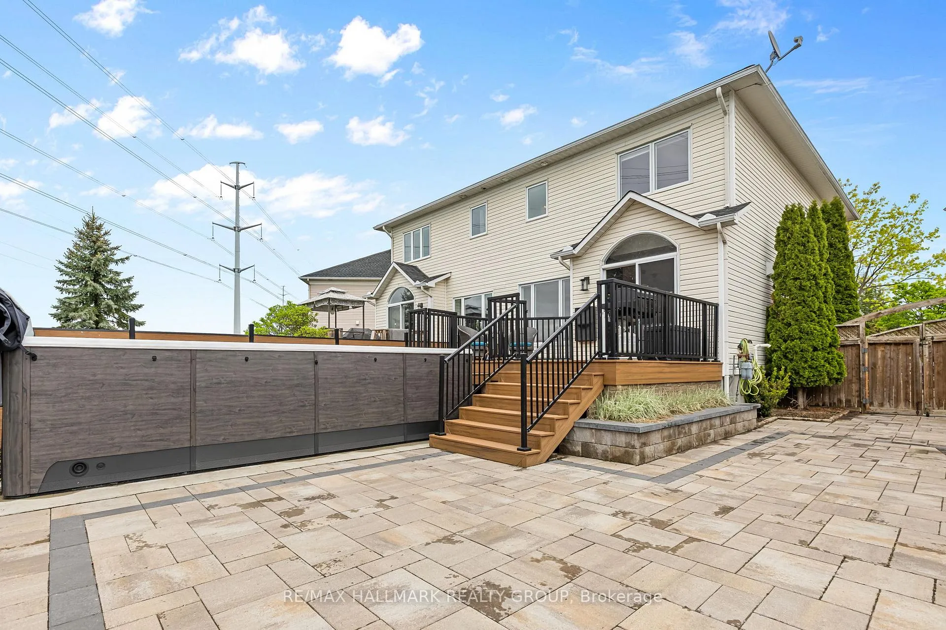 Photo 35 of 2106 Liska Street, Ottawa, Avalon East — HOMEH