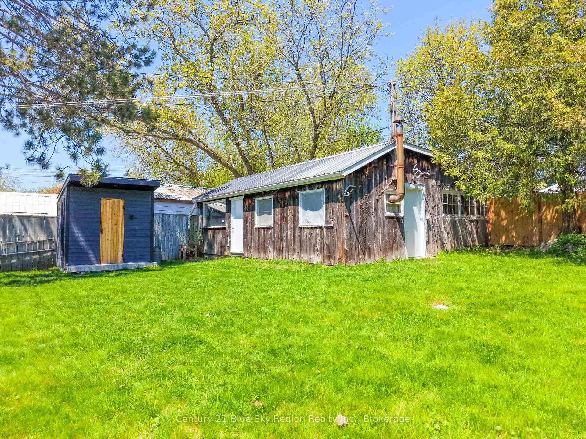 Photo 30 of 1052 Copeland Street, North Bay, West End — HOMEH