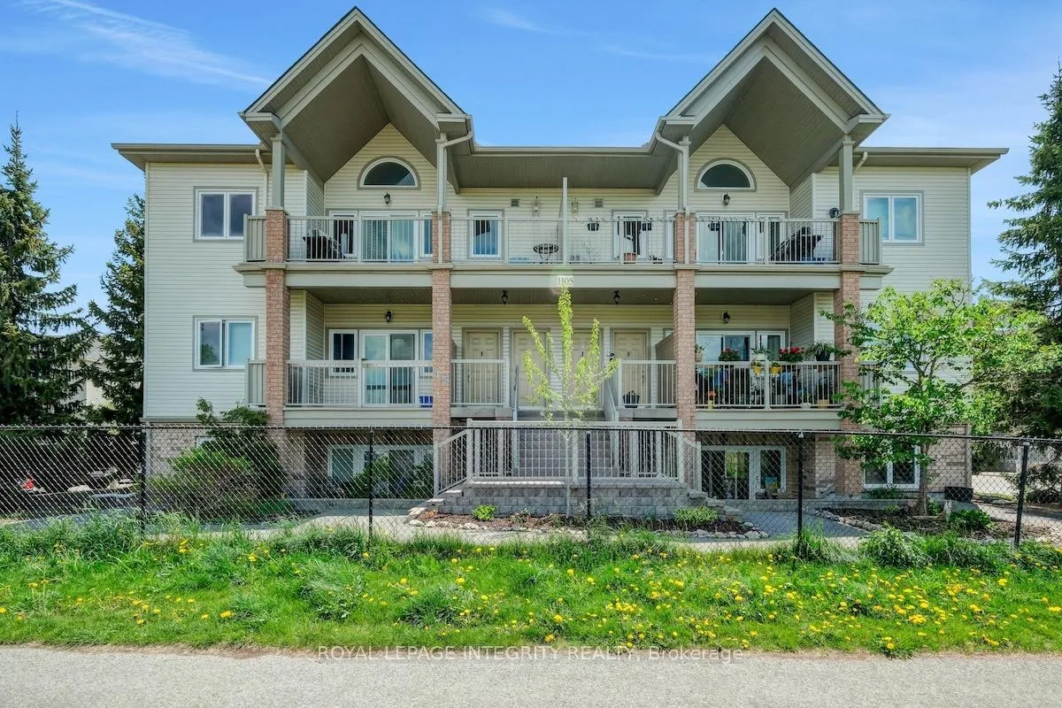 Front of Unit I, 1105 Stittsville Main Street