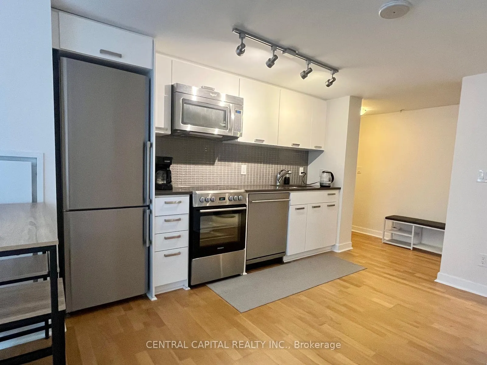 Photo 1 of Unit 1310, 295 Adelaide Street W, Toronto, Waterfront Communities — HOMEH