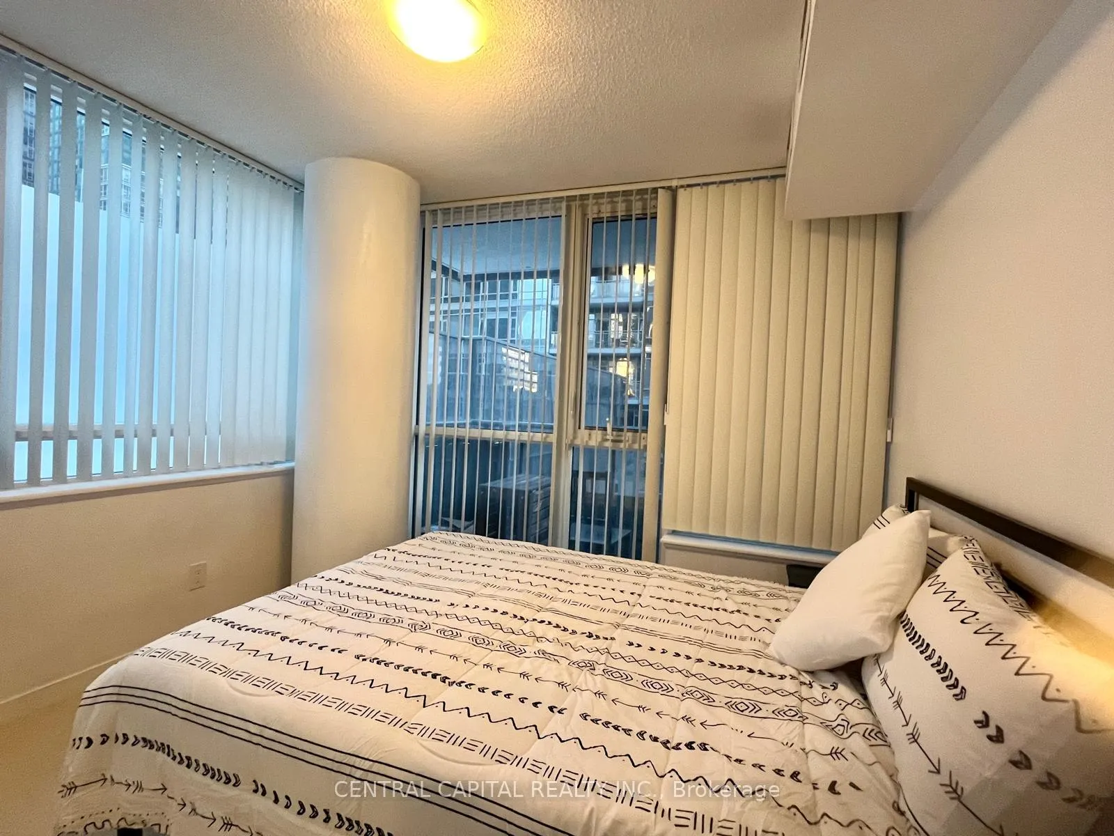 Photo 8 of Unit 1310, 295 Adelaide Street W, Toronto, Waterfront Communities — HOMEH