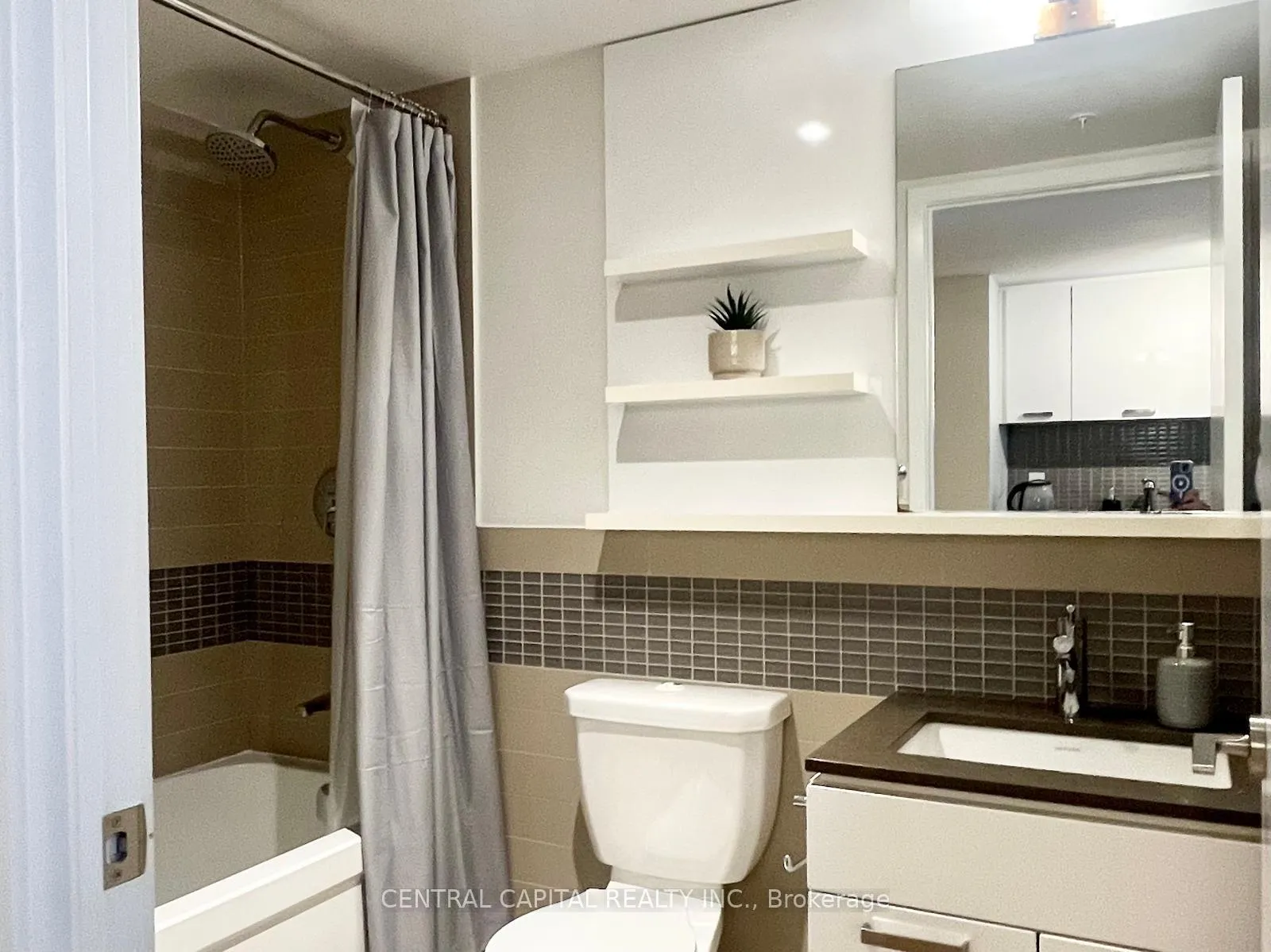 Photo 9 of Unit 1310, 295 Adelaide Street W, Toronto, Waterfront Communities — HOMEH