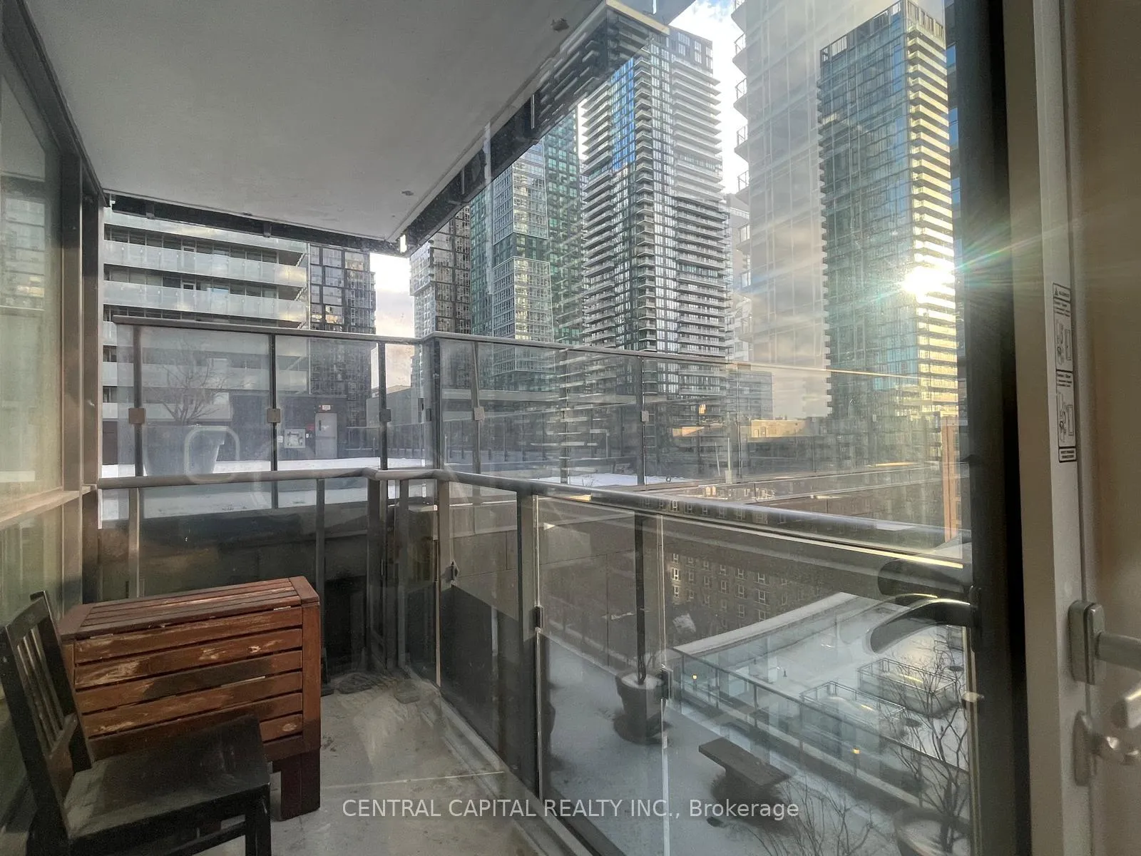 Photo 11 of Unit 1310, 295 Adelaide Street W, Toronto, Waterfront Communities — HOMEH