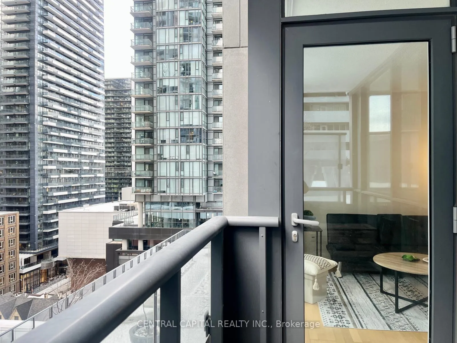 Photo 12 of Unit 1310, 295 Adelaide Street W, Toronto, Waterfront Communities — HOMEH