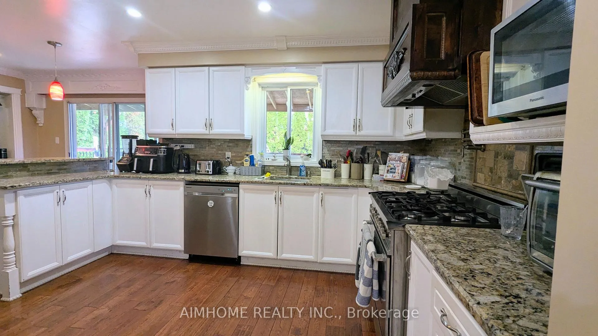Photo 9 of 18 Carmichael Drive, Whitby, Pringle Creek — HOMEH