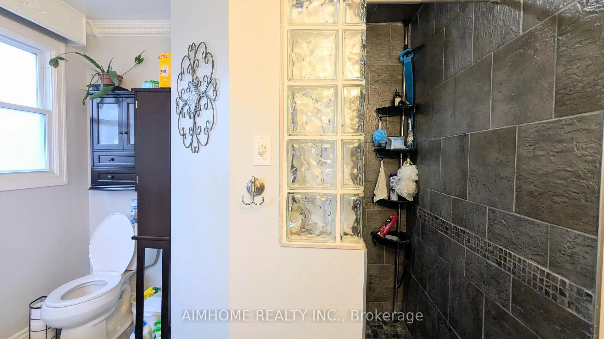 Photo 14 of 18 Carmichael Drive, Whitby, Pringle Creek — HOMEH
