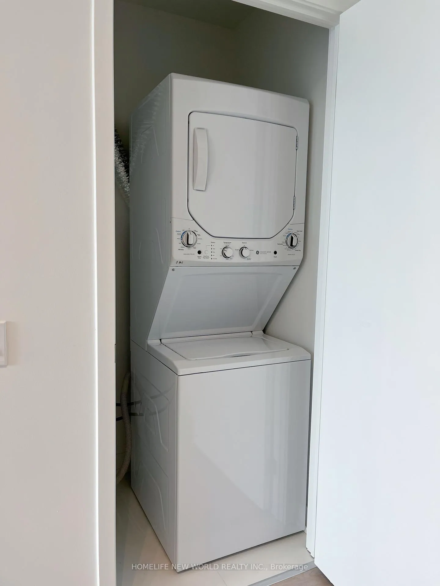 Photo 8 of Unit 412, 20 Deans Drive, Scarborough, Clairlea-Birchmount — HOMEH
