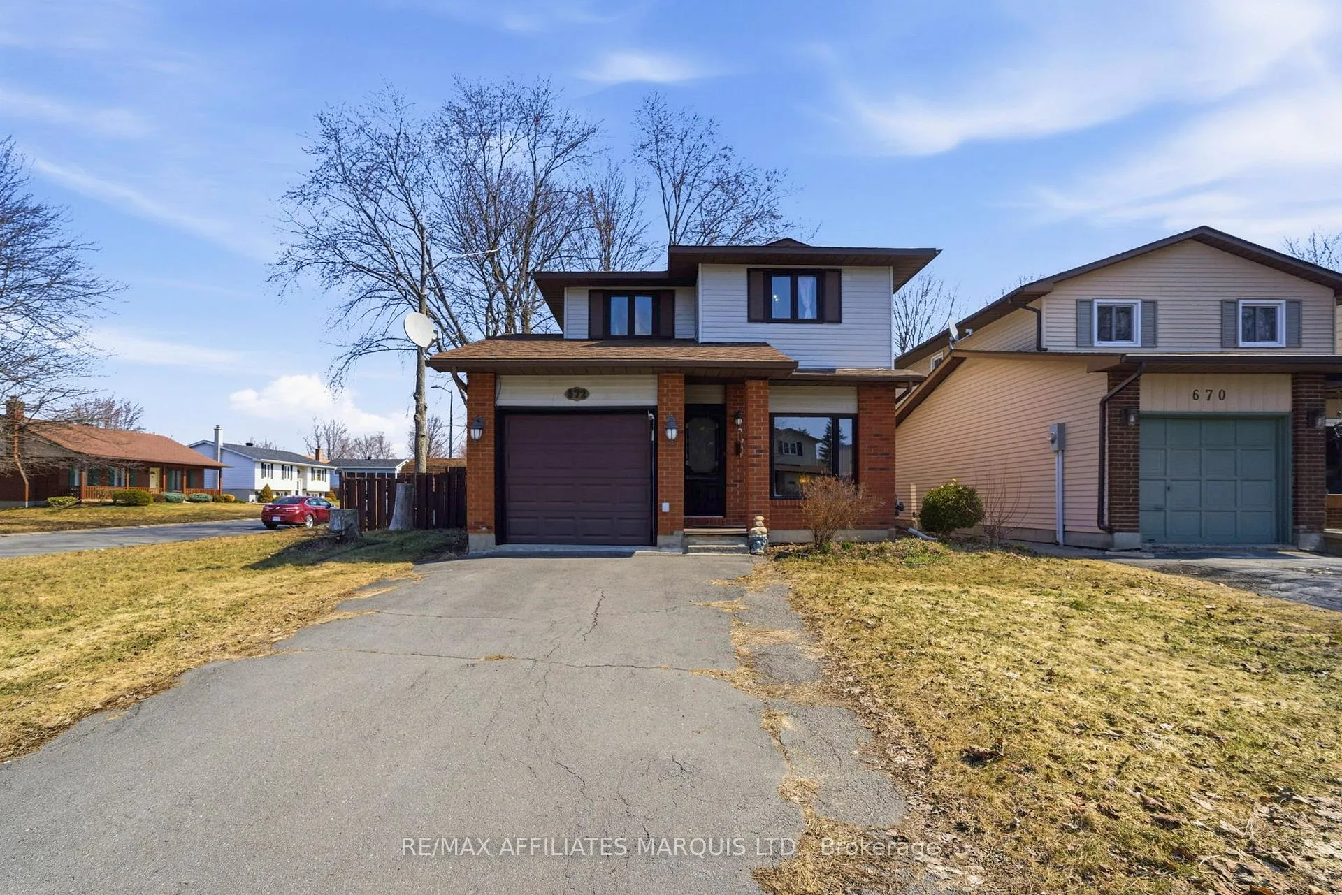 Photo 7 of 672 Champlain Drive, Cornwall — HOMEH