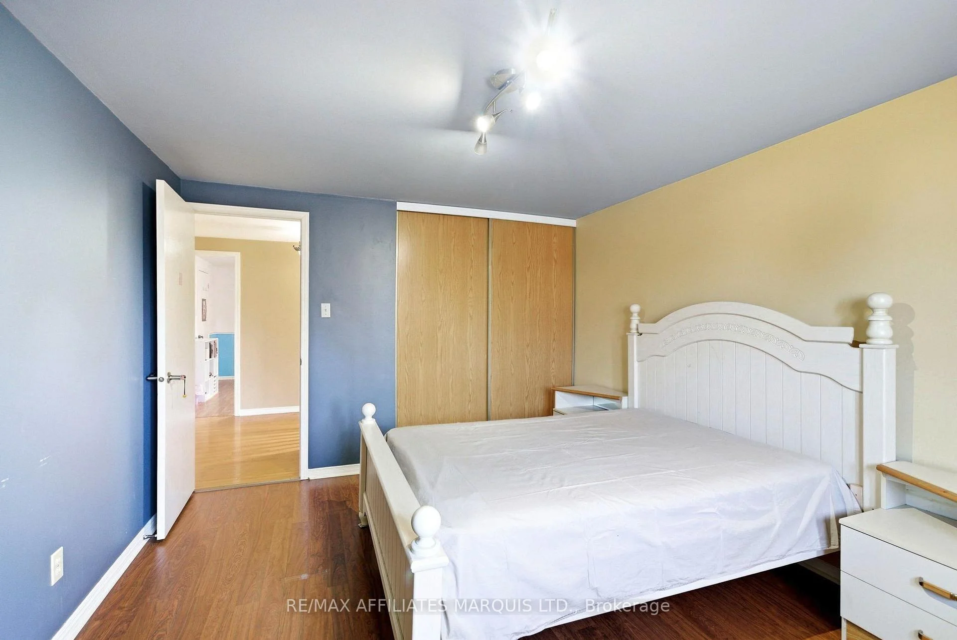 Photo 50 of 672 Champlain Drive, Cornwall — HOMEH