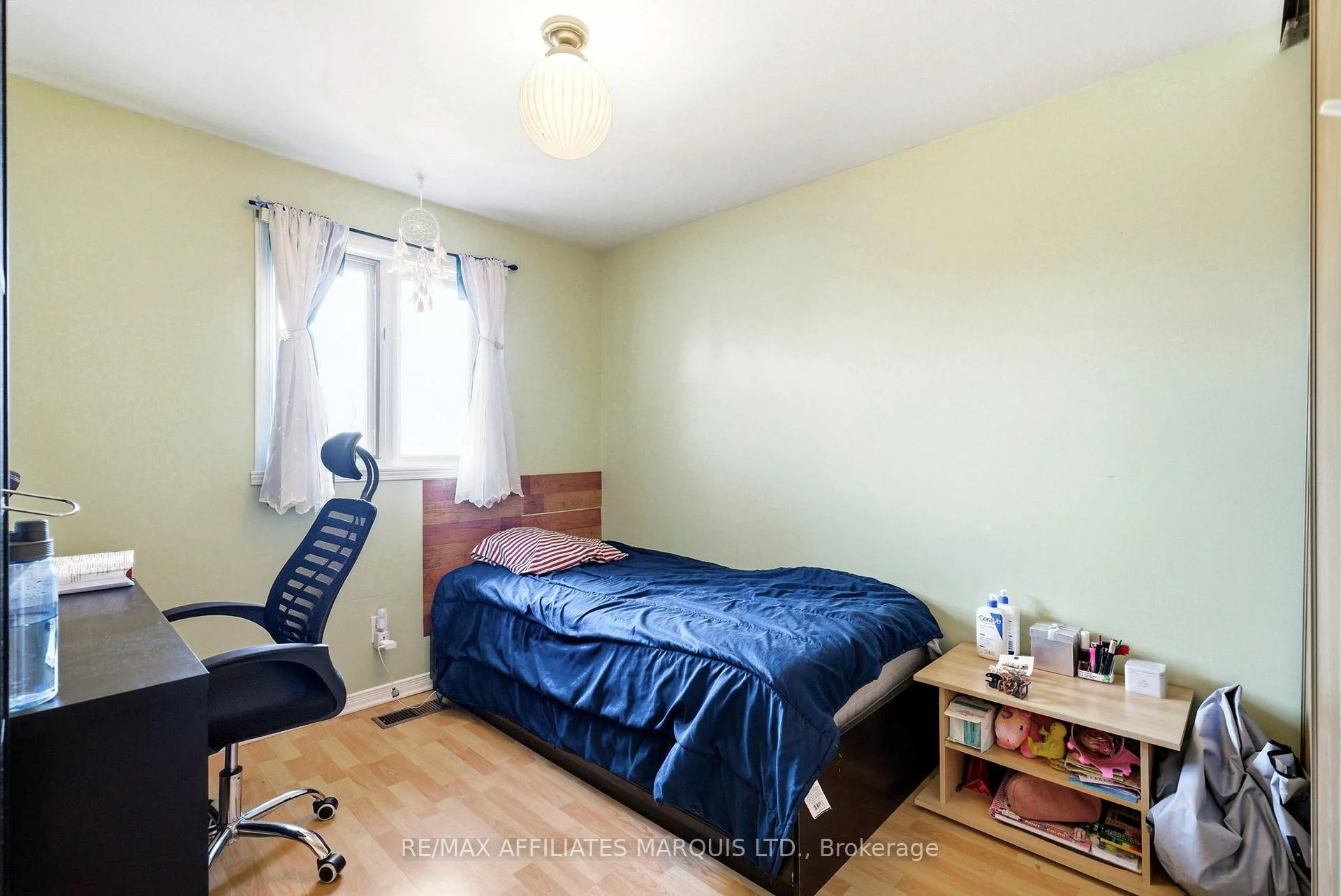 Photo 52 of 672 Champlain Drive, Cornwall — HOMEH