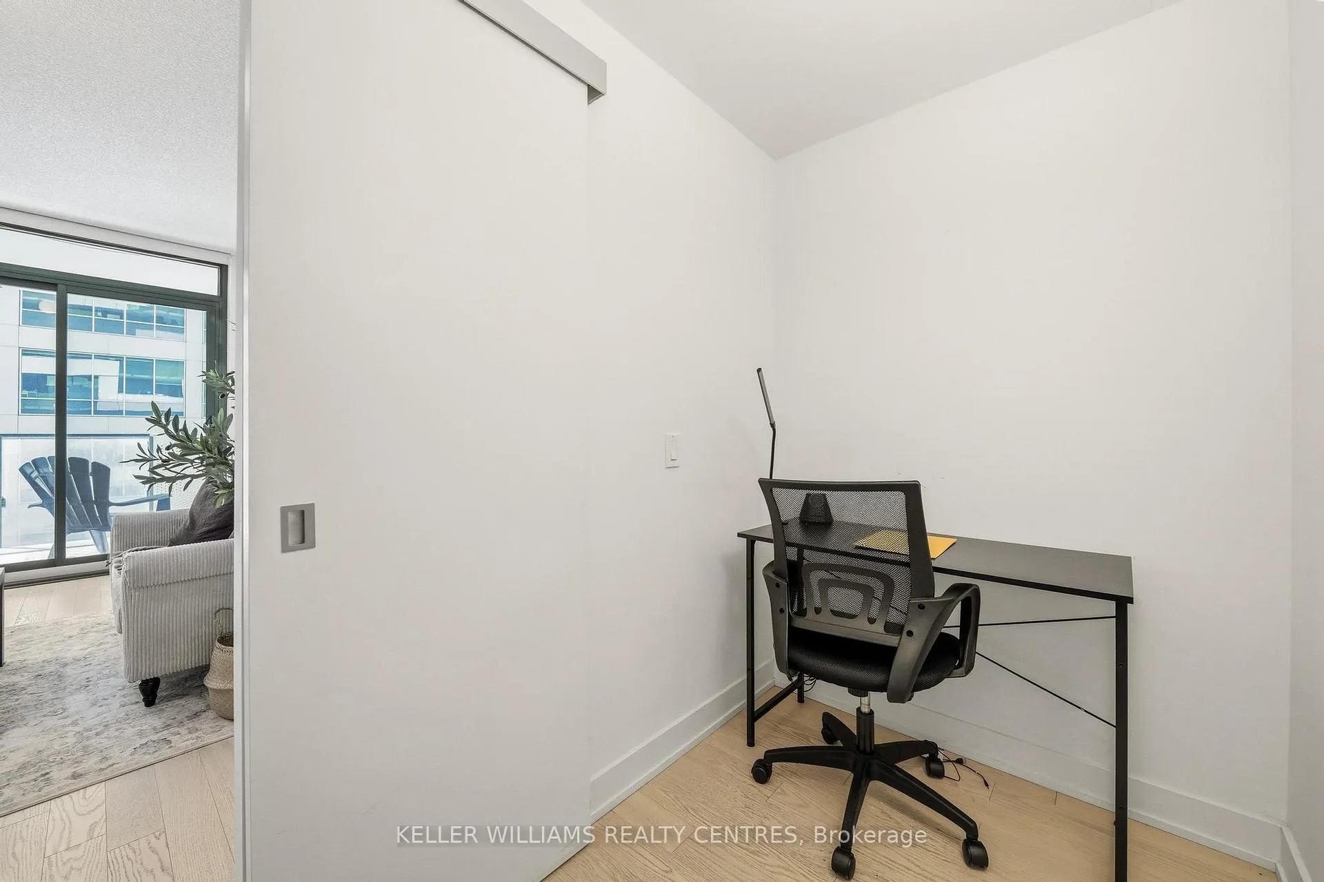 Photo 24 of Unit 704, 25 Richmond Street E, Toronto, Church-Yonge Corridor — HOMEH