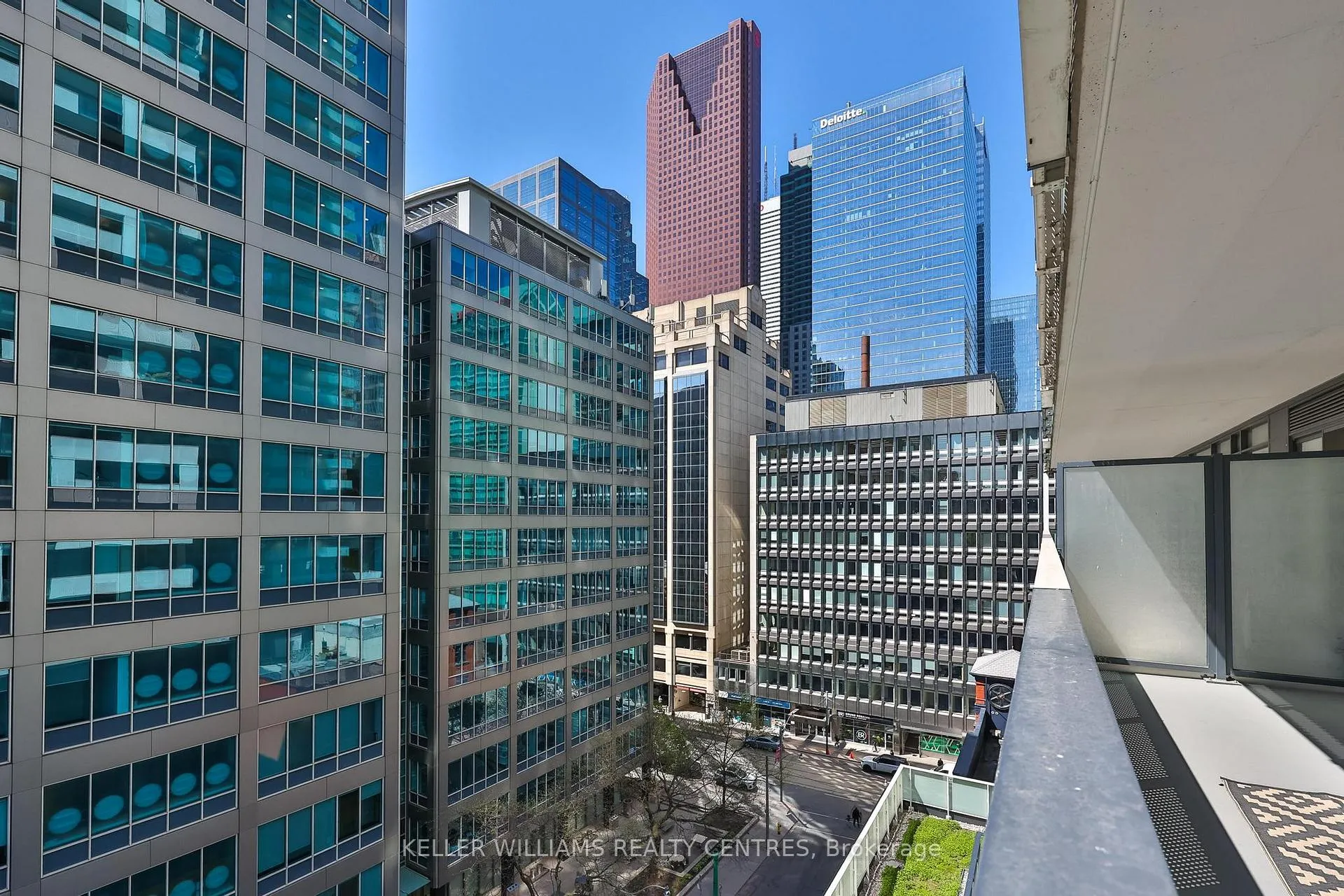 Photo 29 of Unit 704, 25 Richmond Street E, Toronto, Church-Yonge Corridor — HOMEH