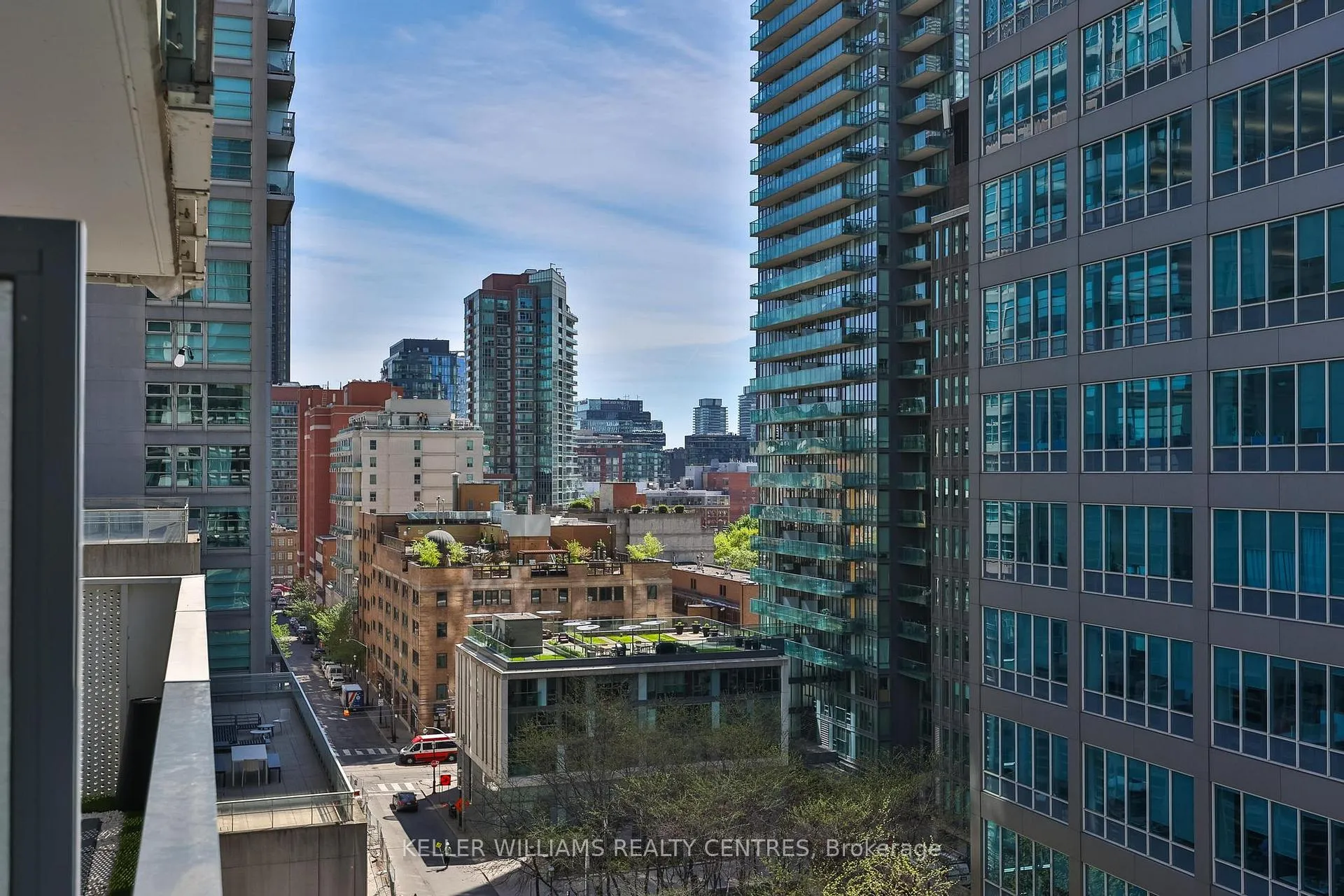 Photo 31 of Unit 704, 25 Richmond Street E, Toronto, Church-Yonge Corridor — HOMEH