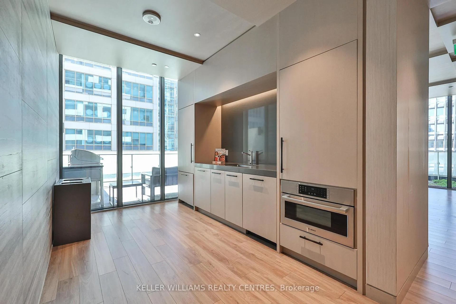 Photo 45 of Unit 704, 25 Richmond Street E, Toronto, Church-Yonge Corridor — HOMEH