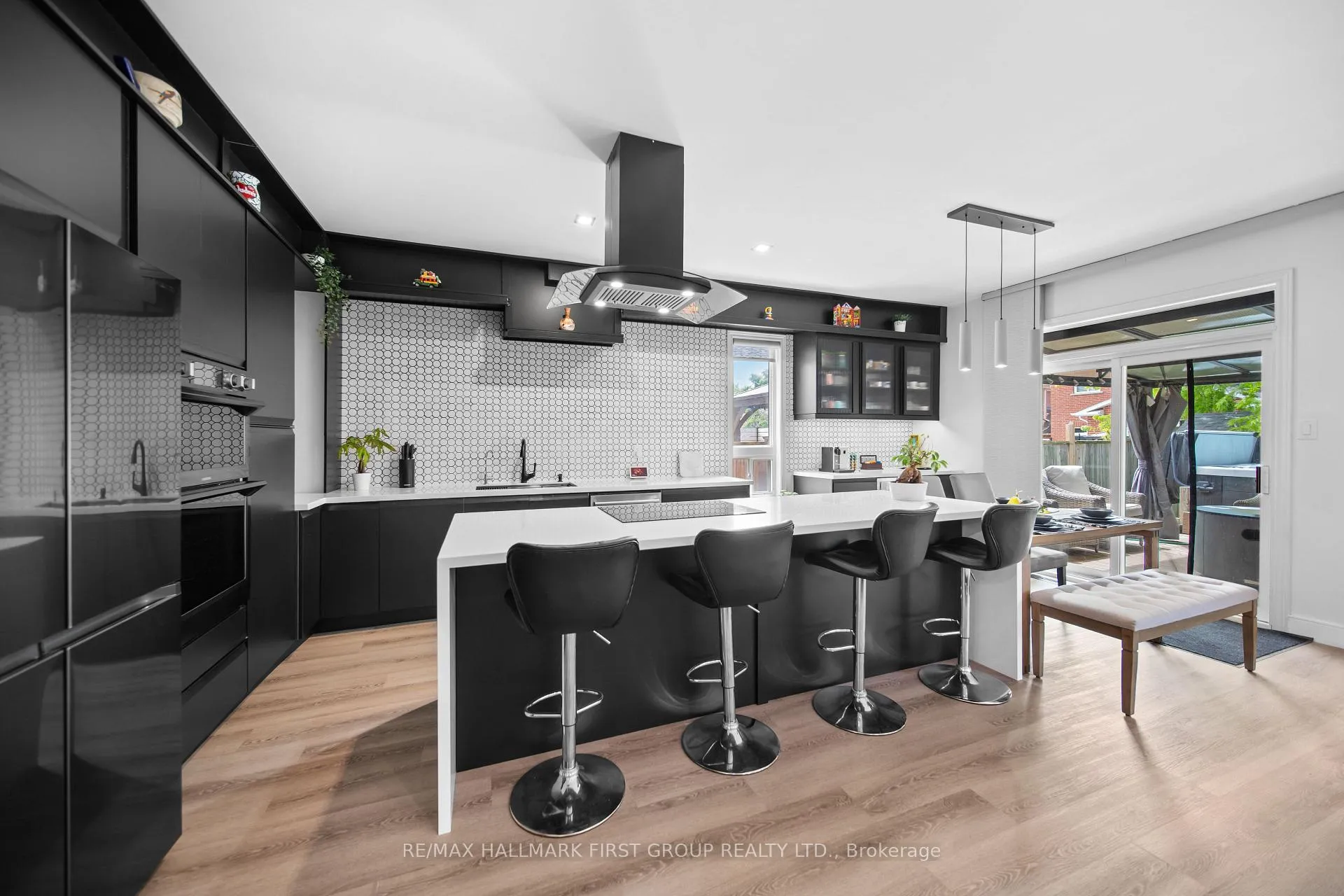 Photo 16 of 62 Cachet Boulevard, Whitby, Brooklin — HOMEH