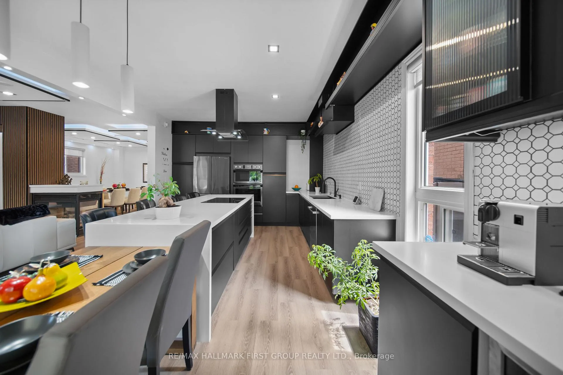 Photo 20 of 62 Cachet Boulevard, Whitby, Brooklin — HOMEH