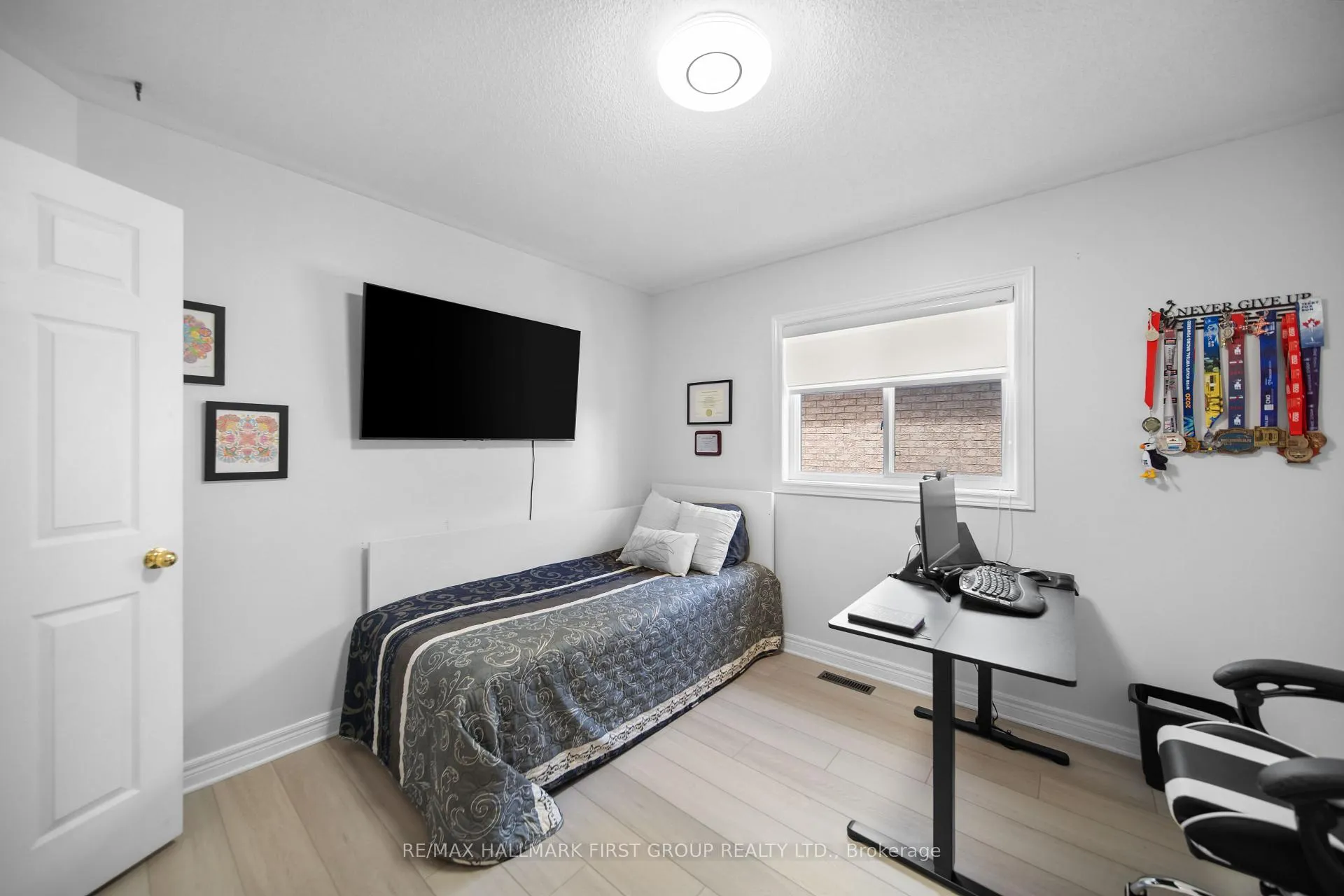 Photo 31 of 62 Cachet Boulevard, Whitby, Brooklin — HOMEH