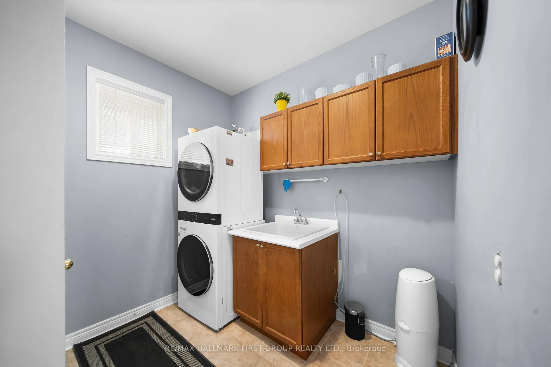 Photo 46 of 62 Cachet Boulevard, Whitby, Brooklin — HOMEH