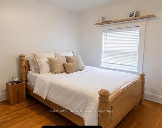Photo 5 of Unit 302, 33 Maitland Street, Toronto, Church-Yonge Corridor — HOMEH