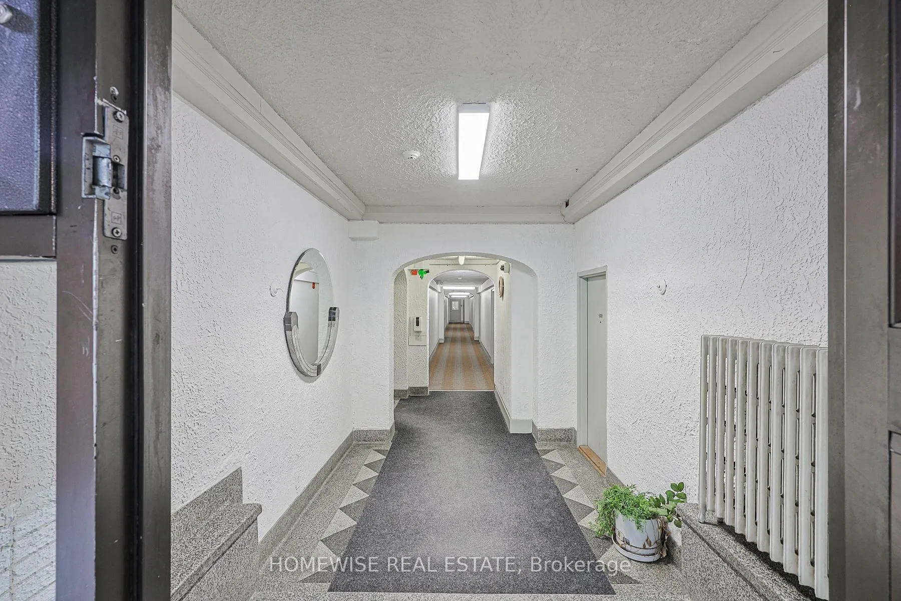 Photo 7 of Unit 302, 33 Maitland Street, Toronto, Church-Yonge Corridor — HOMEH
