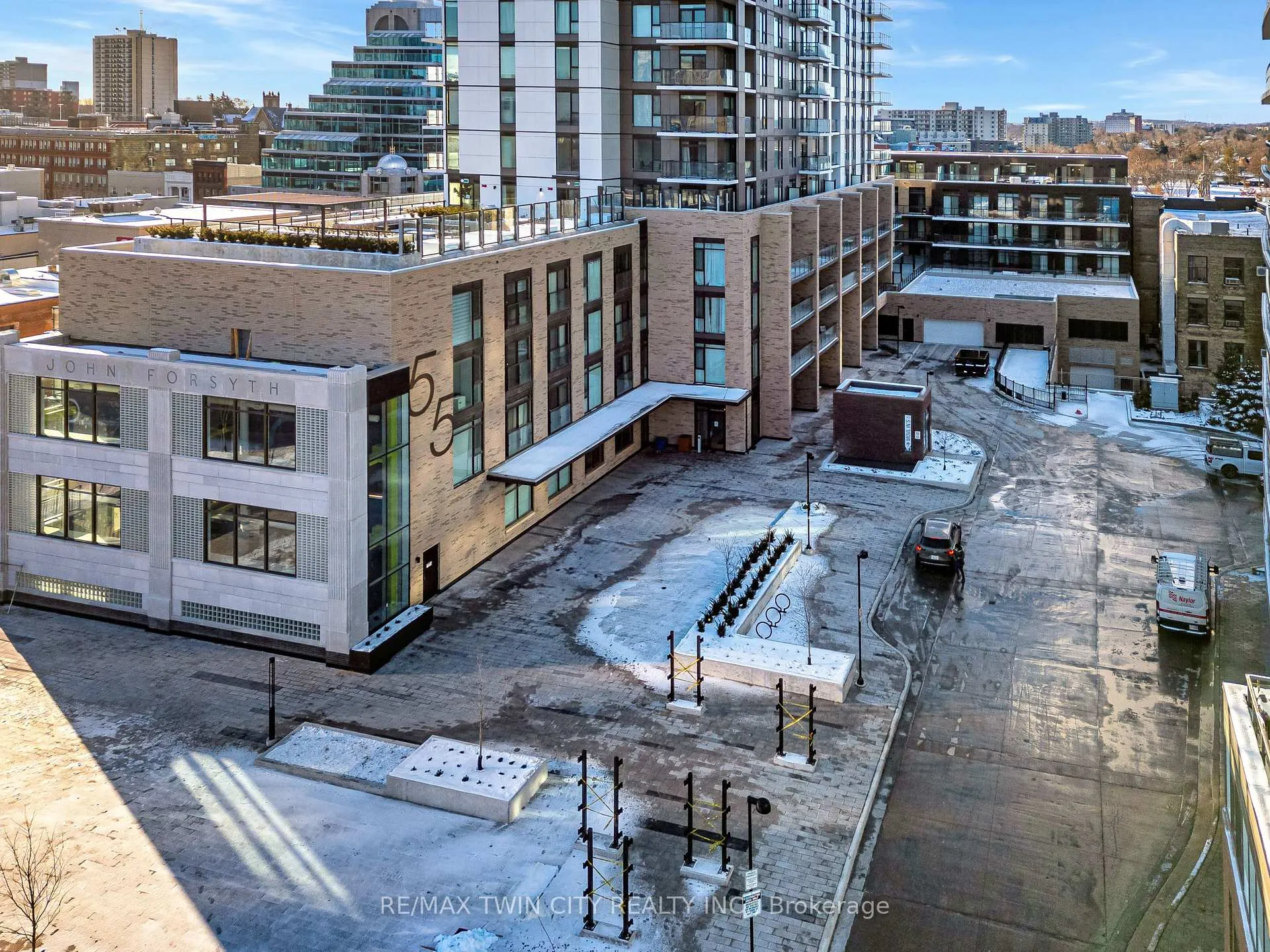 Photo 34 of Unit 1201, 55 Duke Street W, Kitchener, City Commercial Core — HOMEH