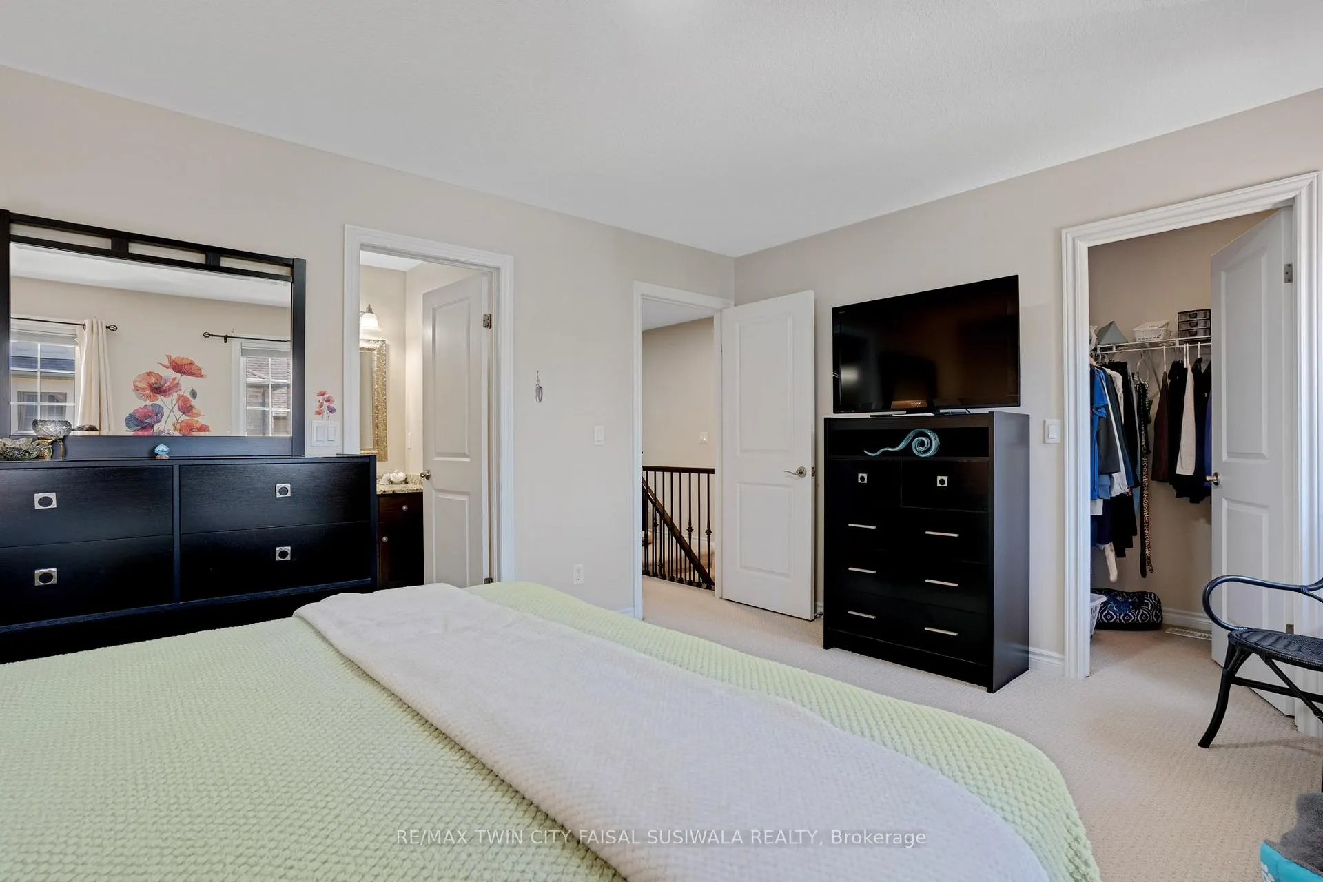 Photo 20 of Unit 2, 635 Saginaw Parkway, Cambridge, Fiddlesticks — HOMEH