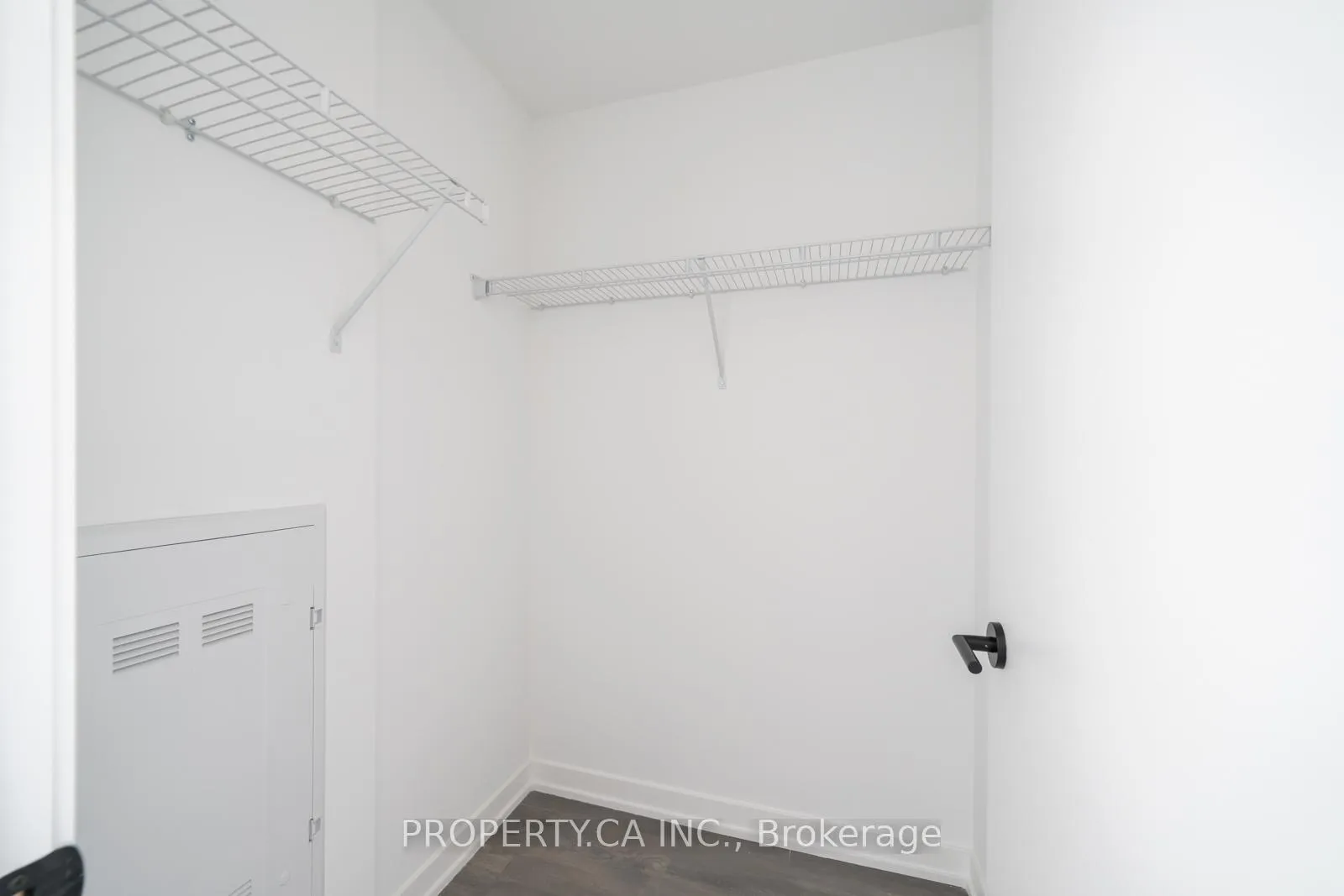Photo 12 of Unit C1509, 4878 Powers Common, Burlington, Alton — HOMEH