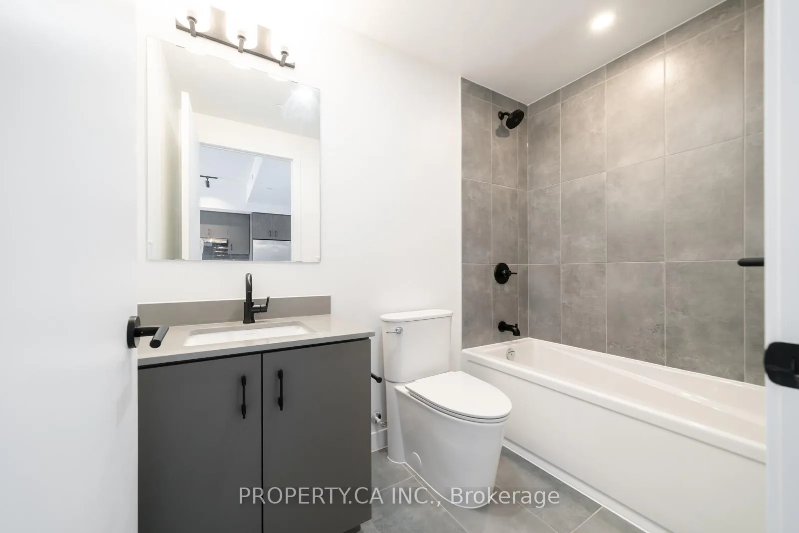 Photo 13 of Unit C1509, 4878 Powers Common, Burlington, Alton — HOMEH
