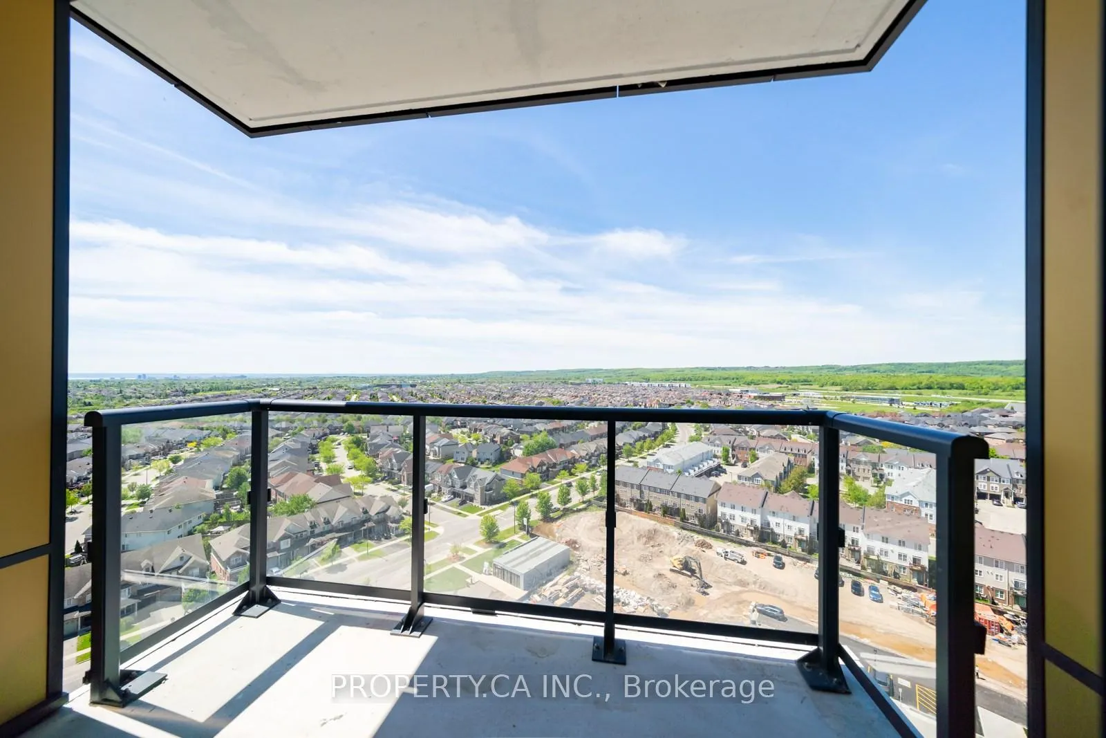 Photo 15 of Unit C1509, 4878 Powers Common, Burlington, Alton — HOMEH