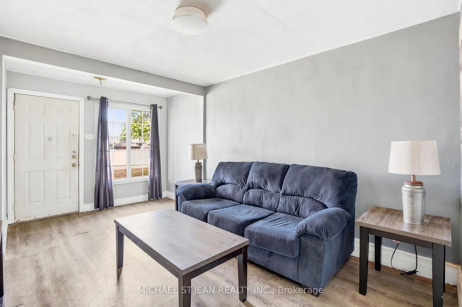 Photo 8 of 276 Roxborough Avenue, Hamilton, Crown Point — HOMEH