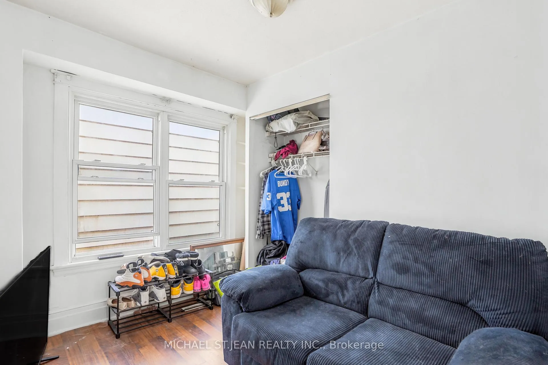 Photo 9 of 276 Roxborough Avenue, Hamilton, Crown Point — HOMEH