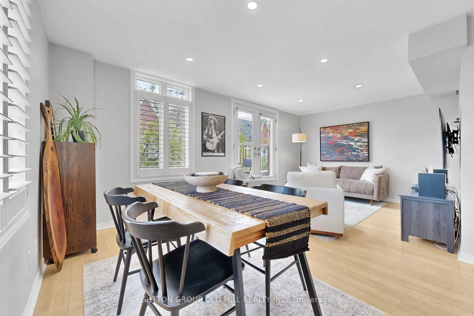 Photo 11 of Unit 1402, 12 Sudbury Street, Toronto, Niagara — HOMEH