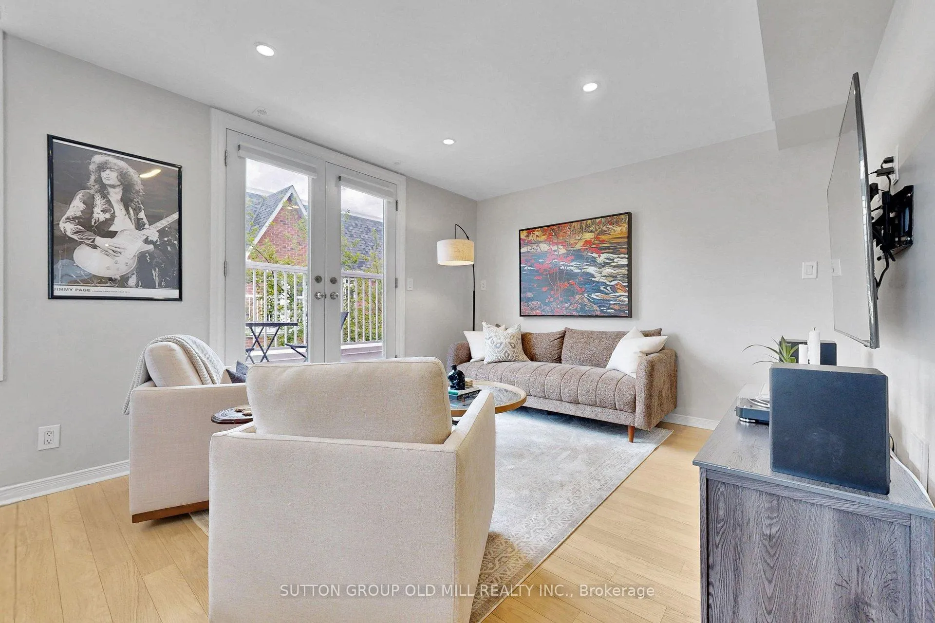 Photo 13 of Unit 1402, 12 Sudbury Street, Toronto, Niagara — HOMEH