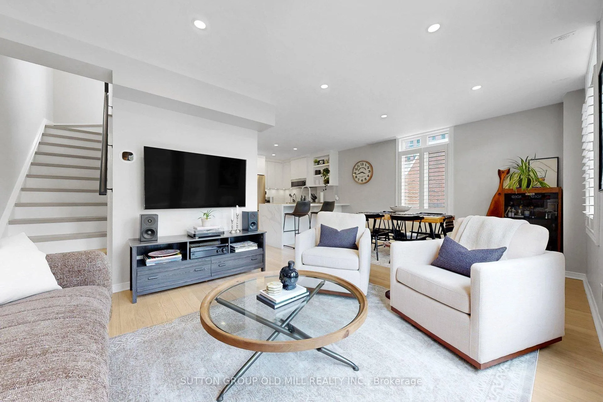 Photo 16 of Unit 1402, 12 Sudbury Street, Toronto, Niagara — HOMEH