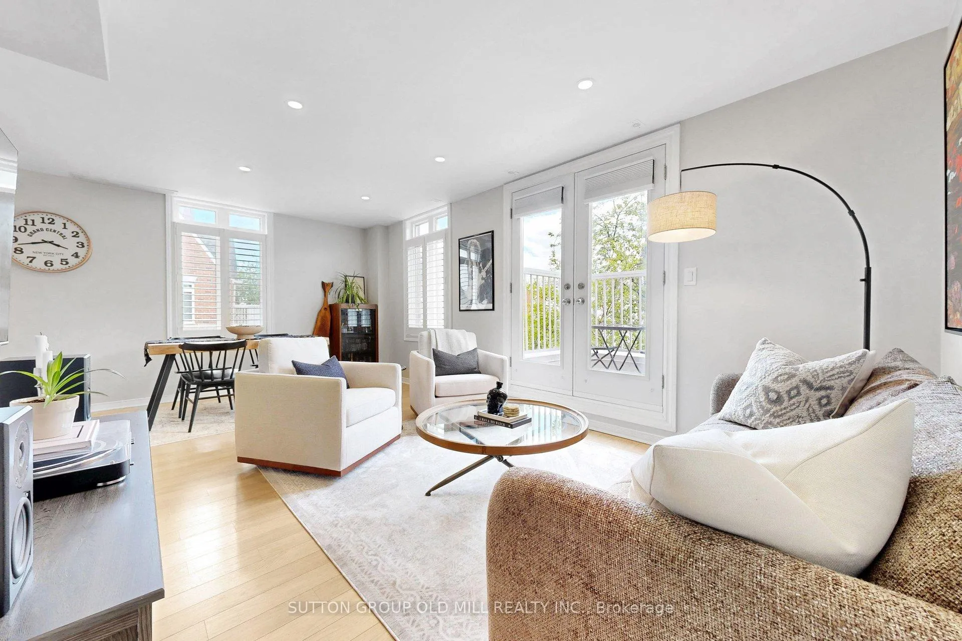 Photo 17 of Unit 1402, 12 Sudbury Street, Toronto, Niagara — HOMEH