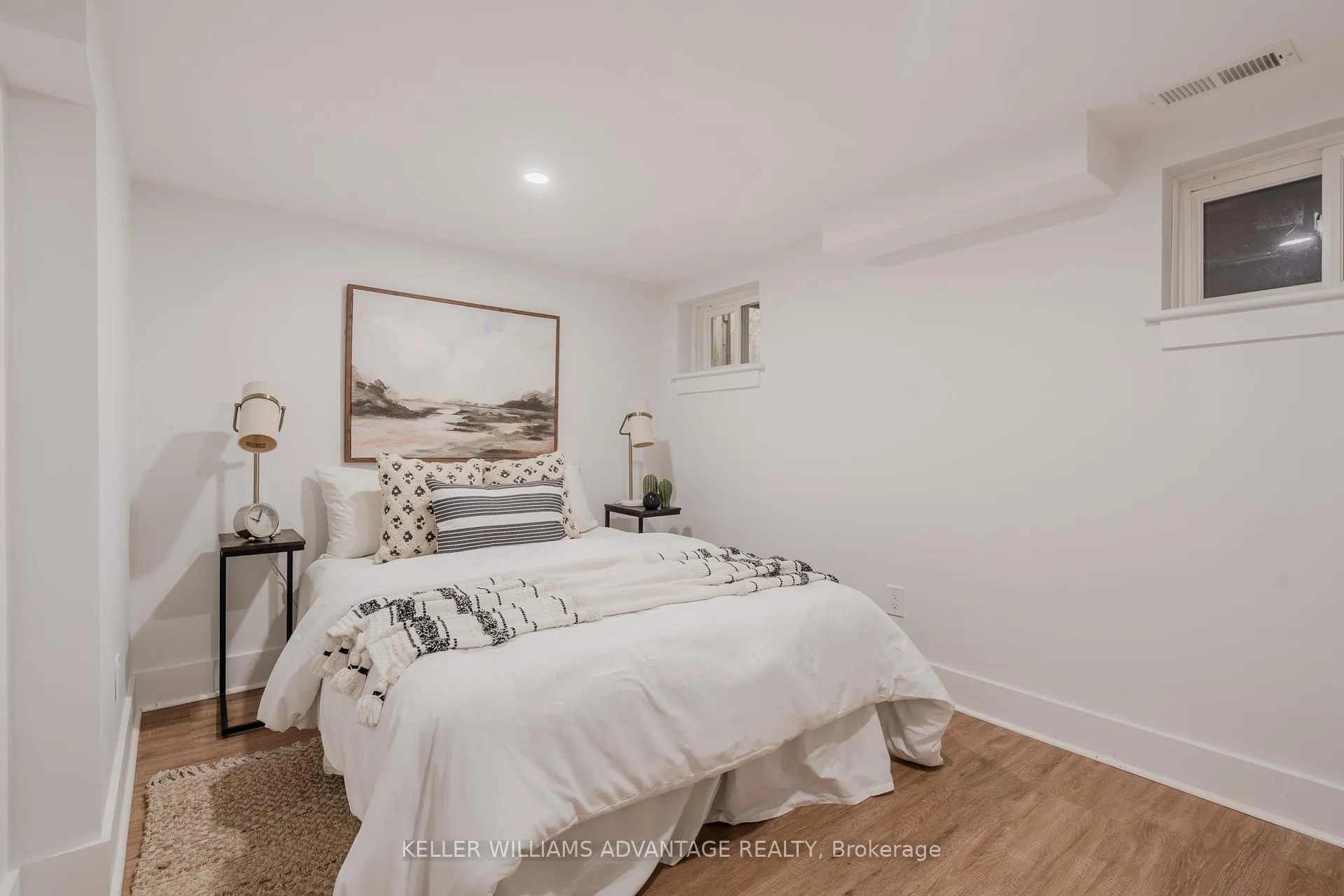 Photo 28 of 182 Pickering Street, Toronto, East End-Danforth — HOMEH