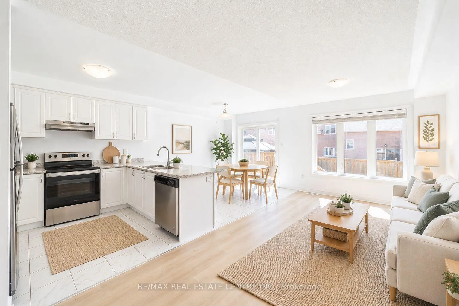 Photo 2 of 341 Stewart Street, Shelburne — HOMEH