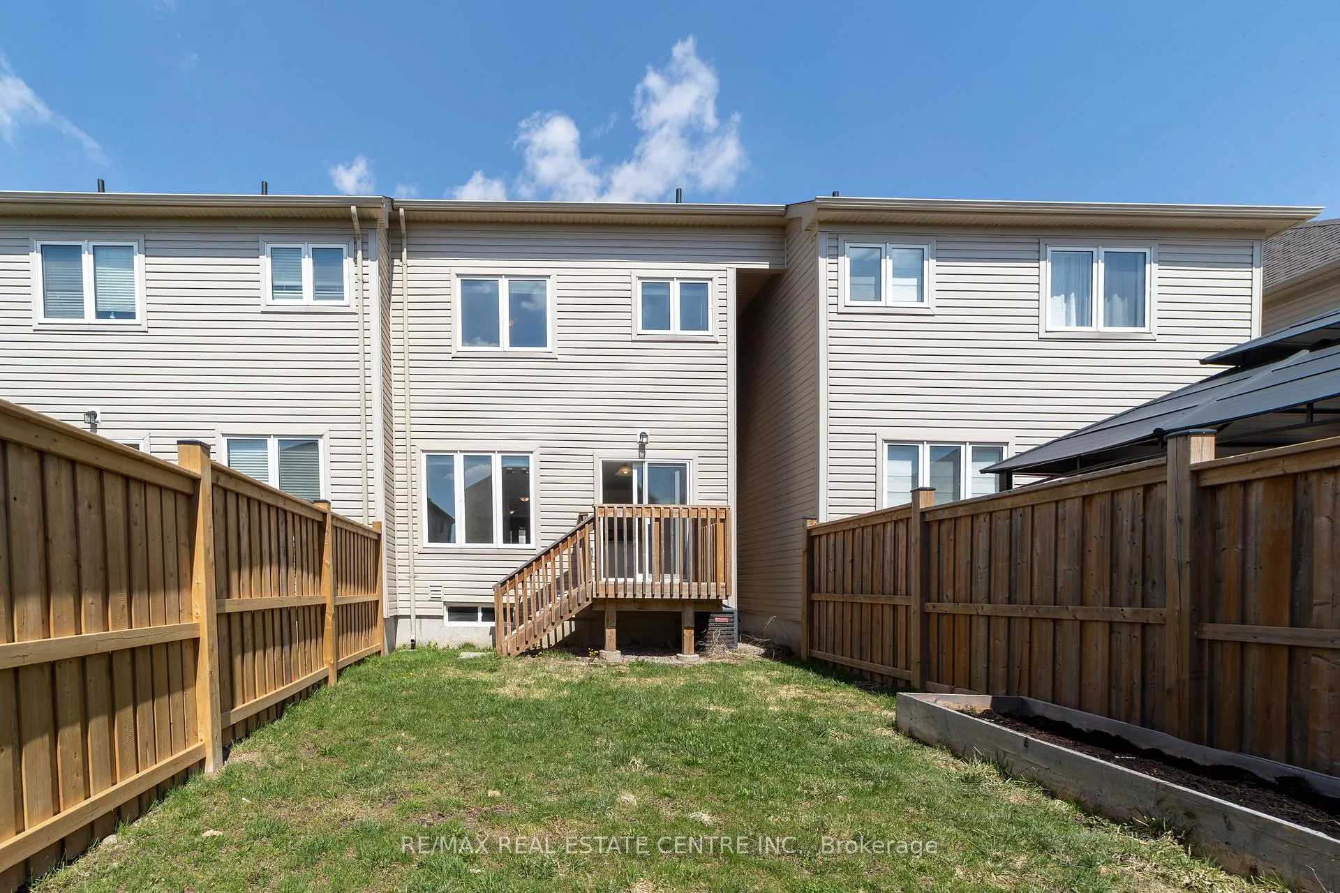 Photo 20 of 341 Stewart Street, Shelburne — HOMEH