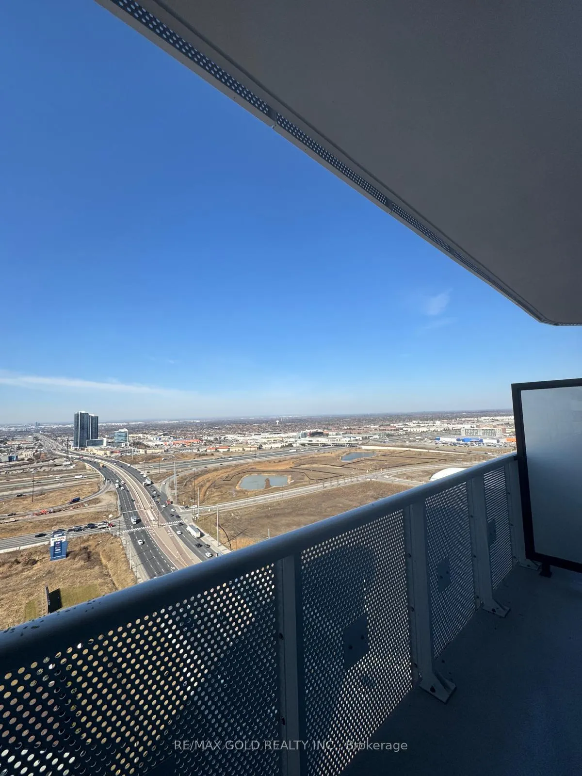 Photo 15 of Unit 2707, 225 commerce Street, Vaughan, Vaughan Corporate Centre — HOMEH