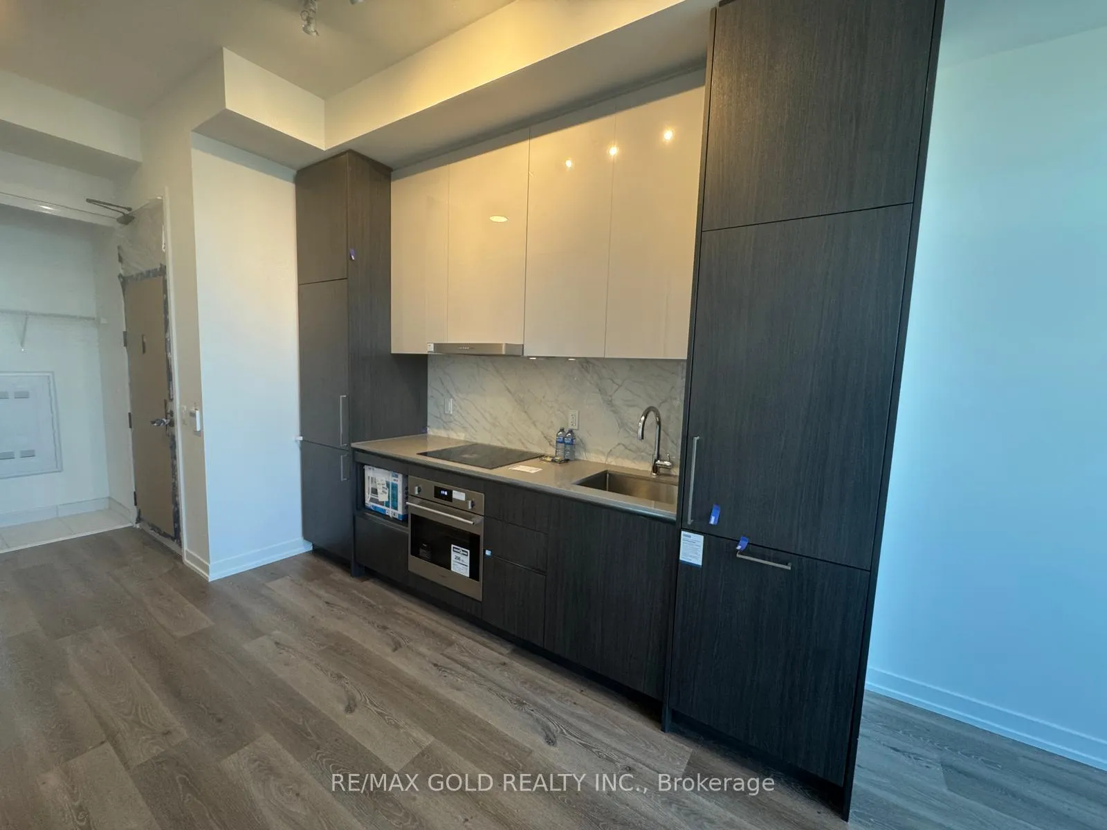 Photo 17 of Unit 2707, 225 commerce Street, Vaughan, Vaughan Corporate Centre — HOMEH